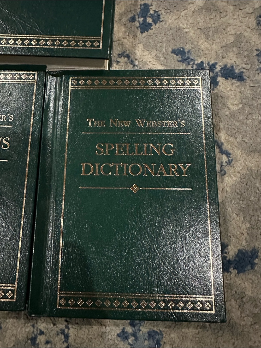 The New Webster’s Desk Reference Library Set - Picture 7 of 7